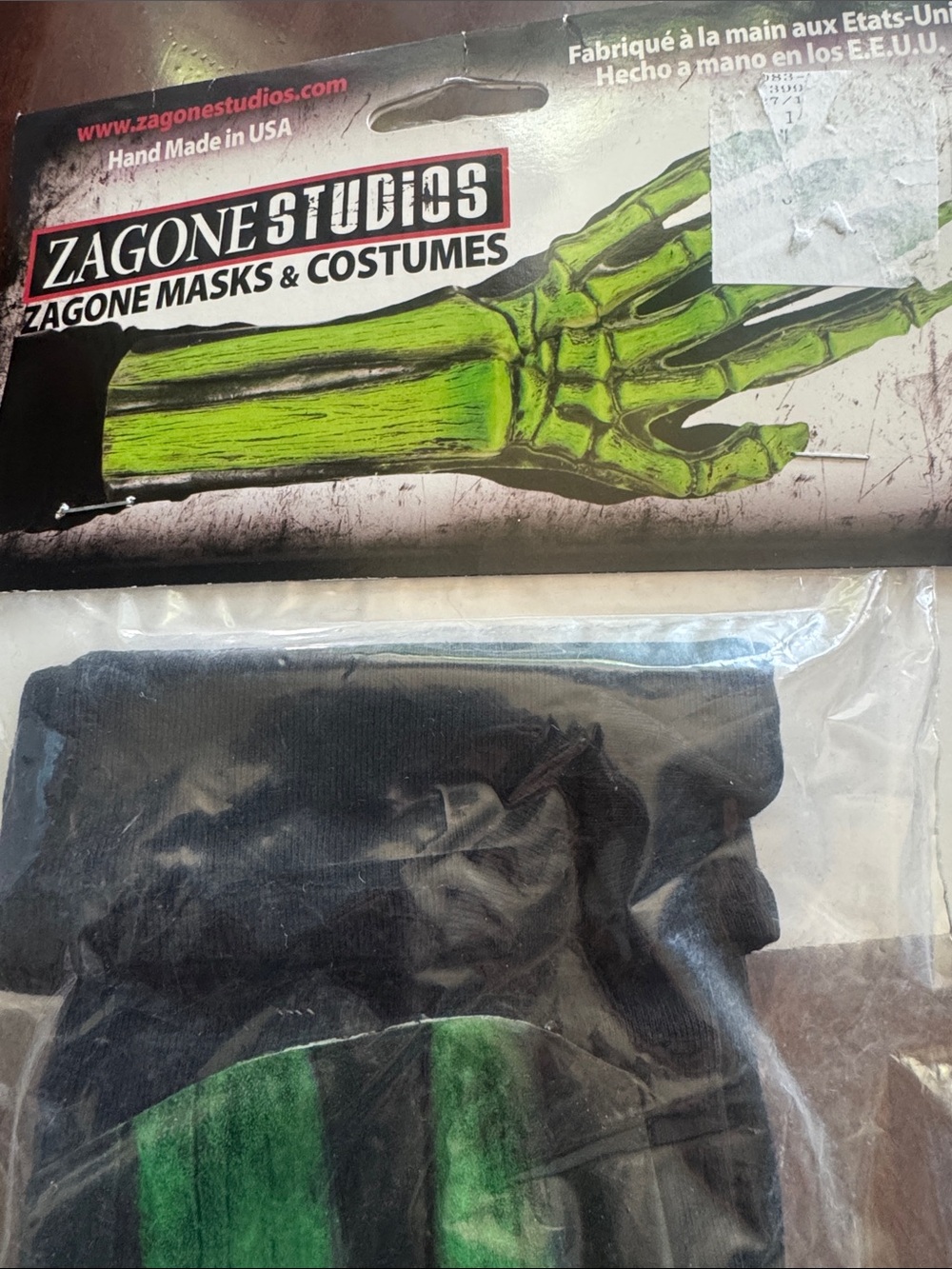 Zagone studios reactive black light gloves